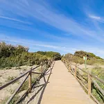 Cubo\'S Cabopino Beach Marbella Apartment