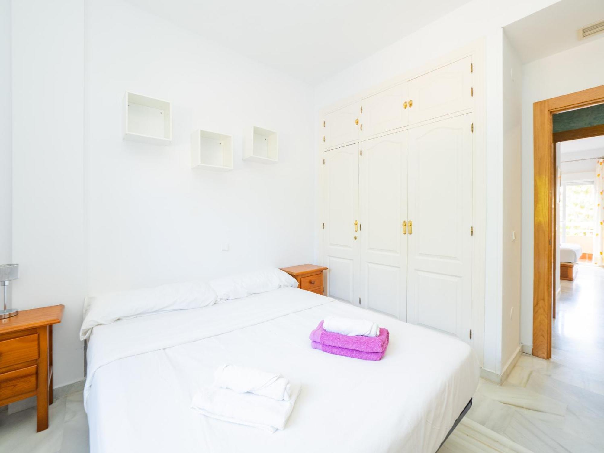 Cubo's Cabopino Apartment Marbella